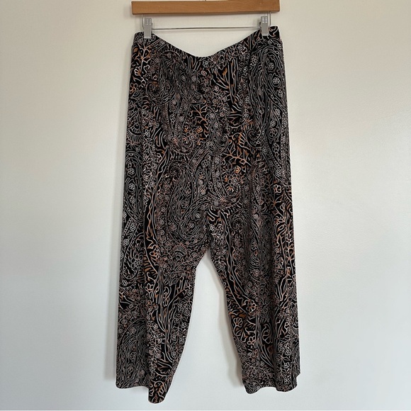 Susan Graver Liquid Knit Pull-on Wide Leg Capri Crop Pants Size 3X - Picture 4 of 12